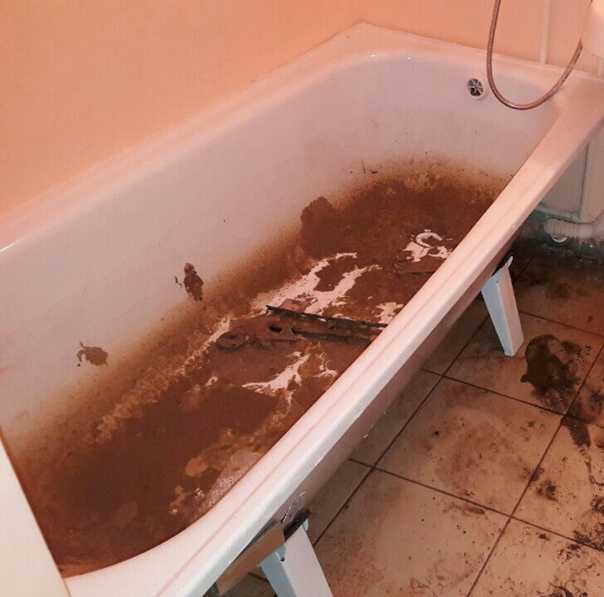 Сонник затопили соседи сверху водой